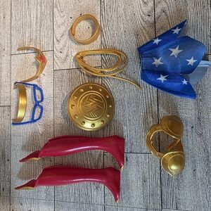 Wonder Woman Costume Accessories Set